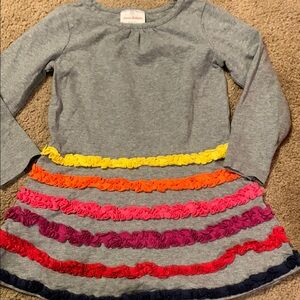 Hanna Andersson l/s Dress Gray Rainbow Ruffles Knit Girls Size 100 or 4.